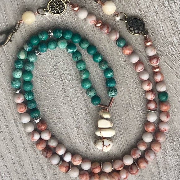 Boho Beaded Necklace/Mask Lanyard - Picture 5 of 9